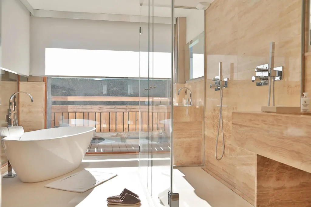 Chalet Alexandra Bathroom